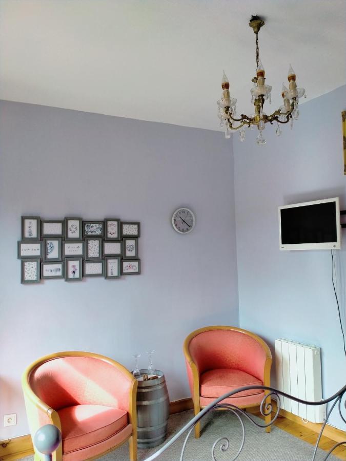 La Cadournaise Bed and Breakfast Saint-Seurin-de-Cadourne Exteriör bild