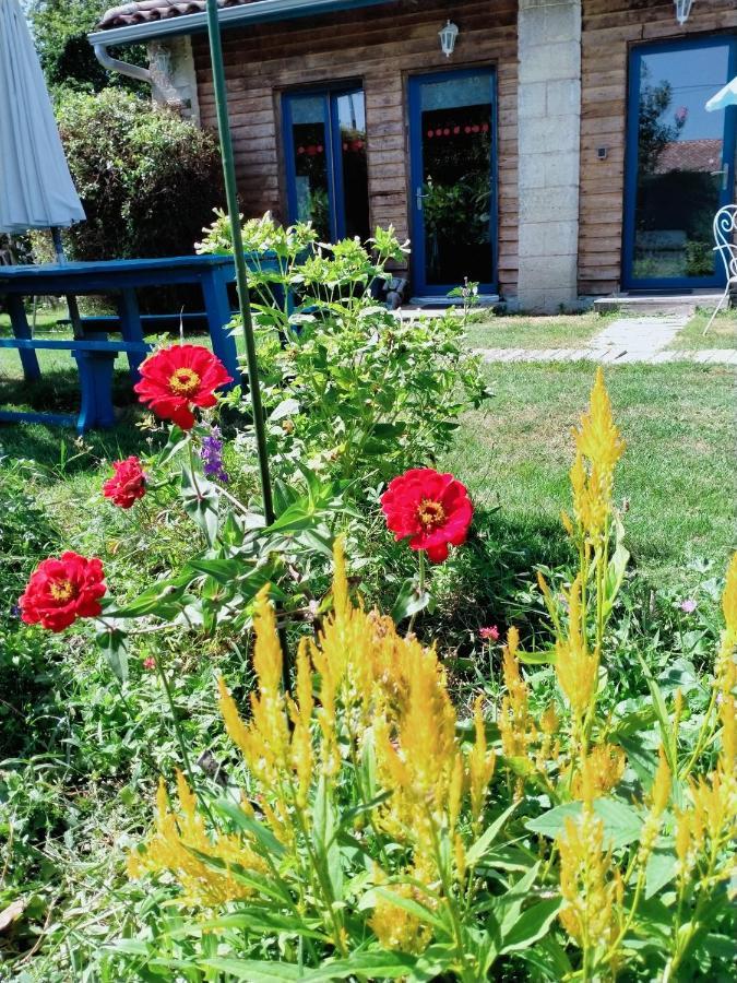 La Cadournaise Bed and Breakfast Saint-Seurin-de-Cadourne Exteriör bild