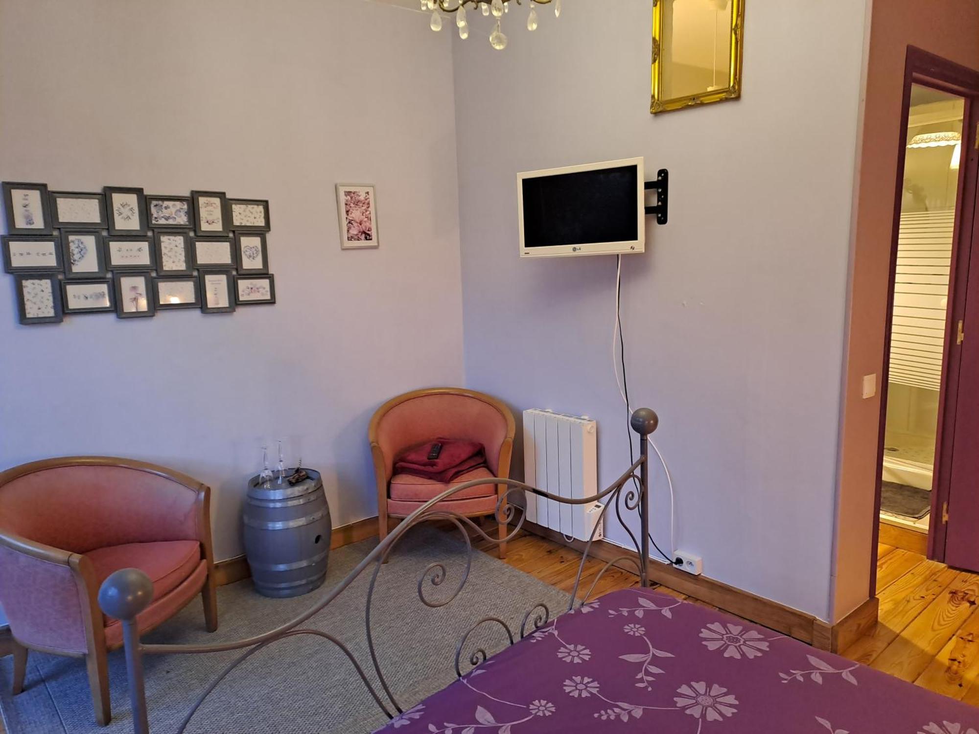 La Cadournaise Bed and Breakfast Saint-Seurin-de-Cadourne Exteriör bild