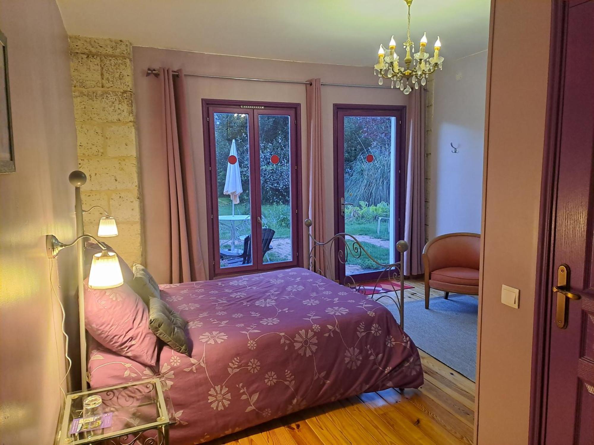 La Cadournaise Bed and Breakfast Saint-Seurin-de-Cadourne Exteriör bild